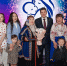 Дмитрий Артюхов вручил северянкам медали "Материнская слава Ямала" - ТРК Надым