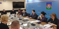 Глава Надымского района Дмитрий Жаромских провёл оперативное совещание по уборке и вывозу снега - ТРК Надым