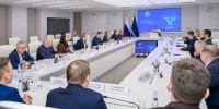 Дмитрий Артюхов встретился с депутатами Законодательного Собрания региона - ТРК Надым